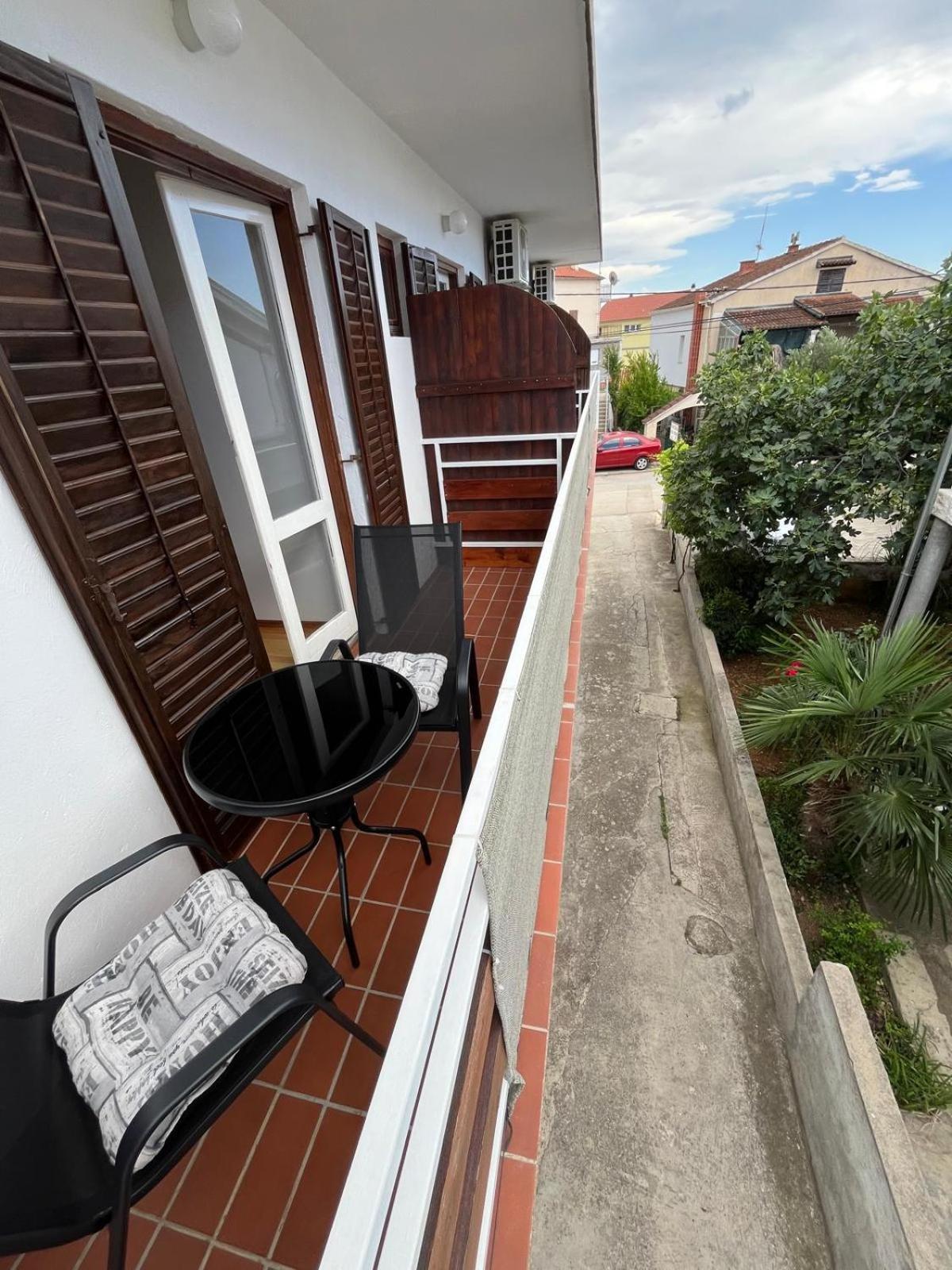 Apartmani Ana Juricev Vodice Exterior photo