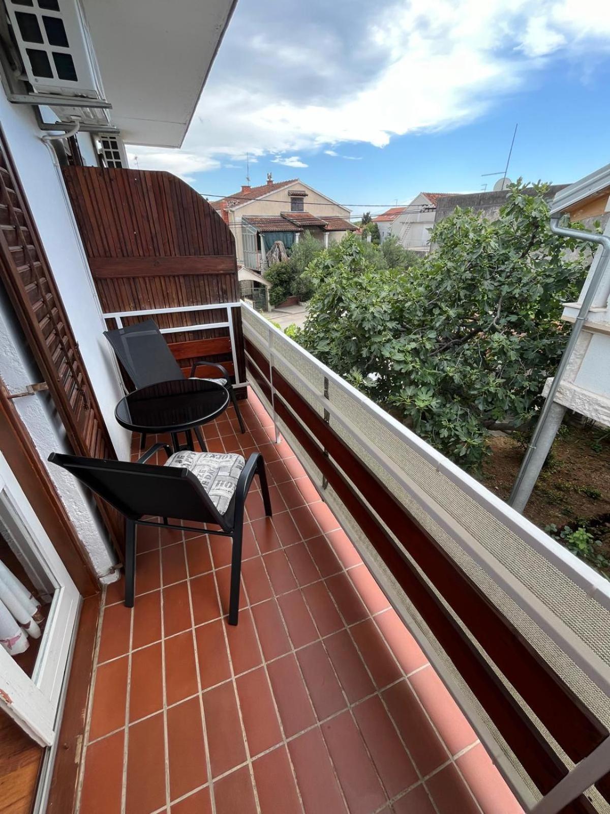 Apartmani Ana Juricev Vodice Exterior photo